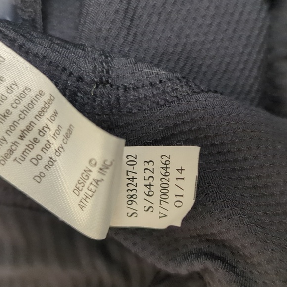 Athleta Good Match Skort 983247 Black  Medium Stripes Tennis Gym‎ Tiered Pleated - Picture 11 of 12